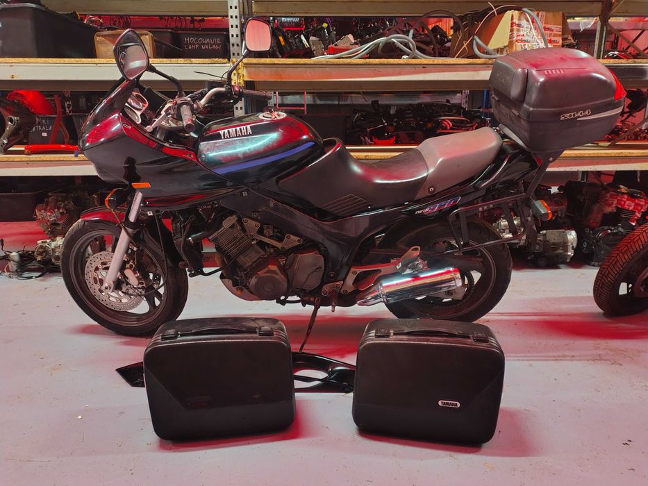 YAMAHA TDM 850 3VD na części .Na poszczególne częsci.
