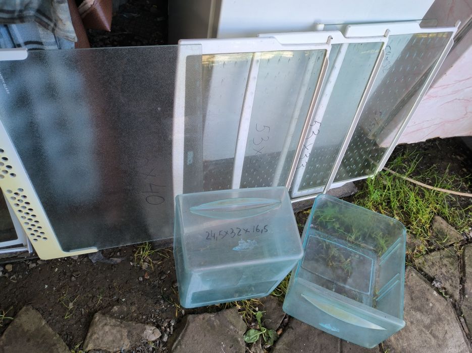 Полички, ящики на холодильник Стінол та інші