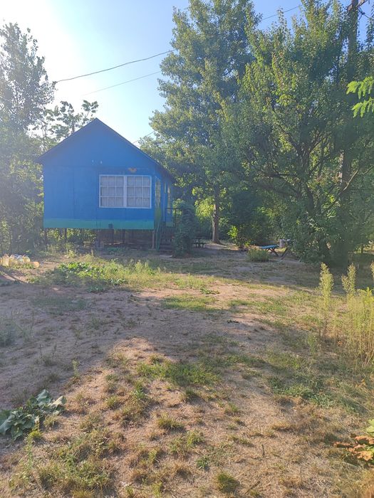 Продаж (1-Га+500м2.) Діюча база відпочинку на річці Десна. Без%