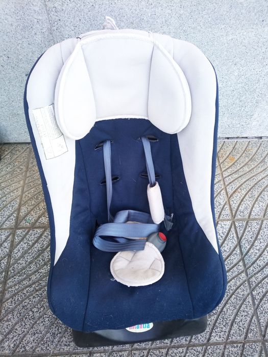 Cadeira auto bebé