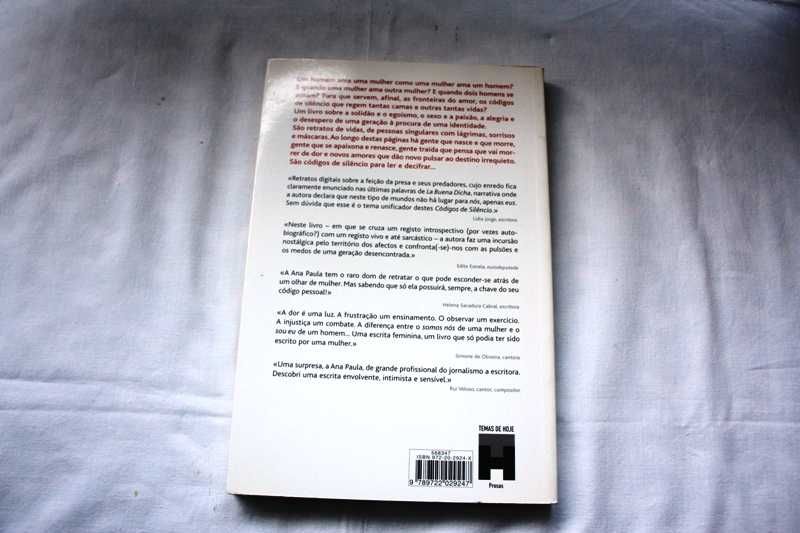 Livro Códigos do Silêncio de Ana Paula Almeida