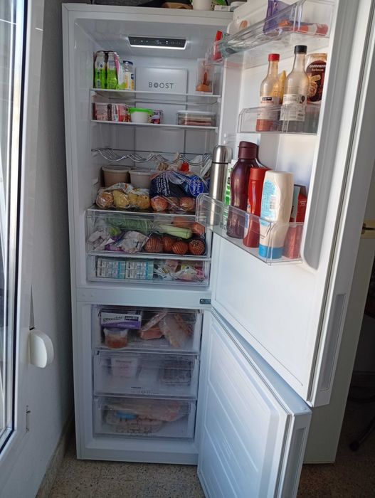 Frigorífico combinado becken 250€ por 200€