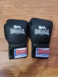 Боксерські печатки Lonsdale