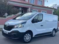 Renault Trafic de 2018 apenas 120 mil quilómetros