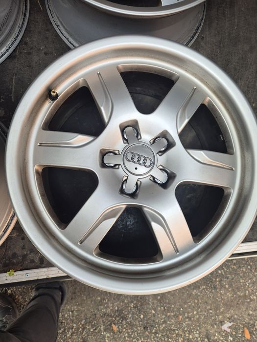 Felgi Oryginalne Audi 5x112 17"