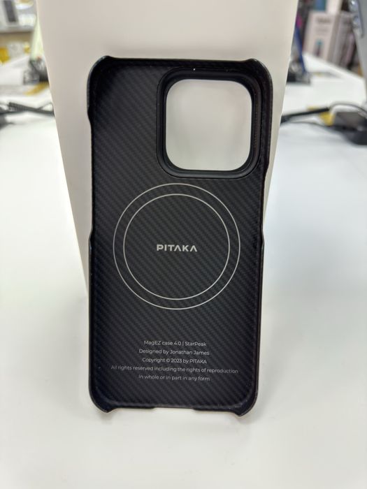 Pitaka оригінал iPhone 15 Pro