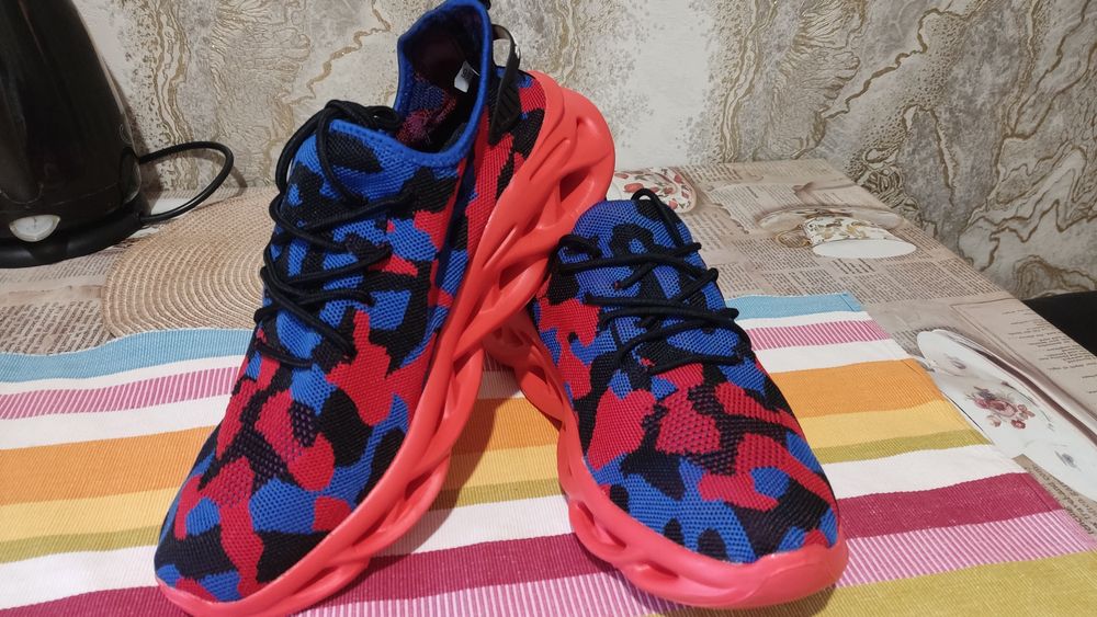 Кросовки мужские р 46(30 см)