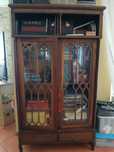 Móvel vitrine/livreiro