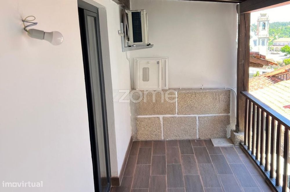 Prédio T6 em Santa Comba Dão