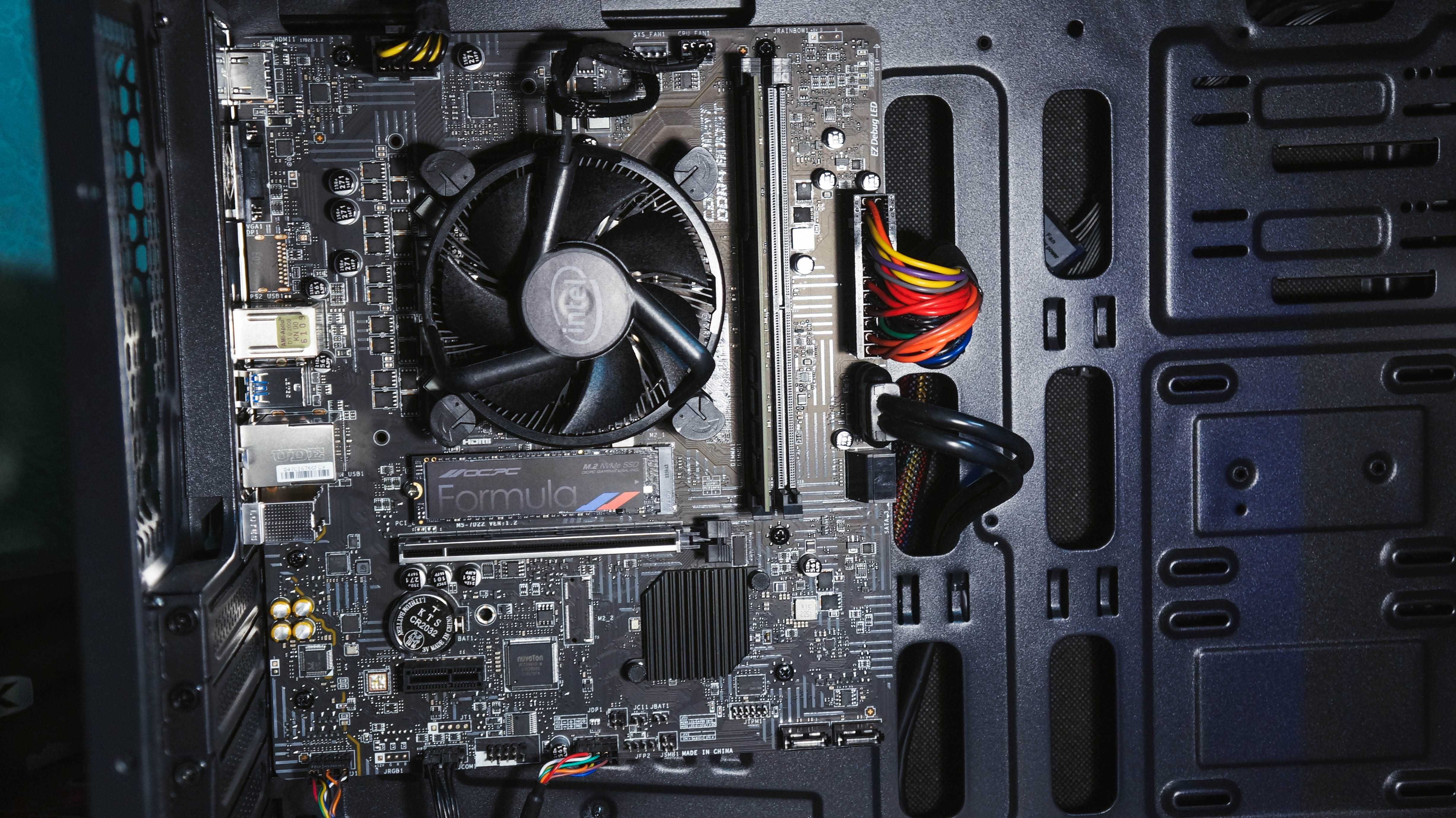 Новий комплект: i3-10105 | MSI B560M PRO-E | 256 SSD | 8 GB DDR4