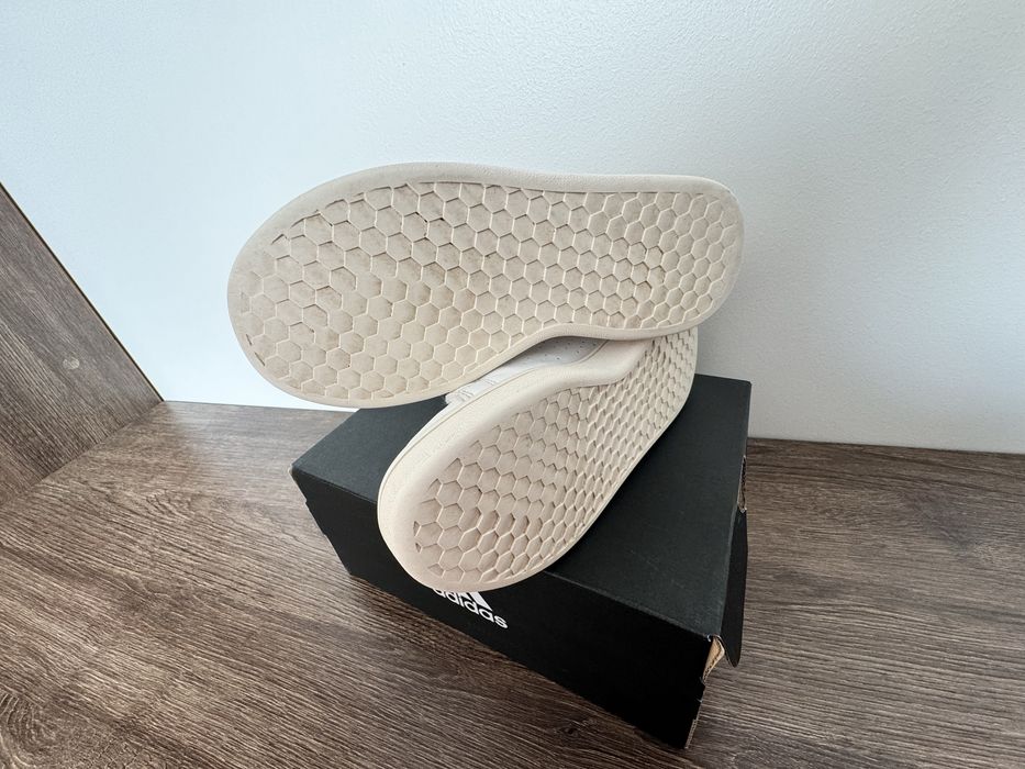 Кросівки, оригінал, в гарному стані, шкіра, 29, adidas