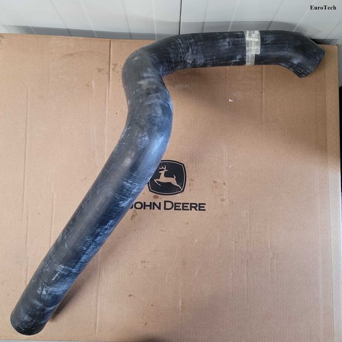 Przewód gumowy chłodnicy John Deere RE561112, RE573022