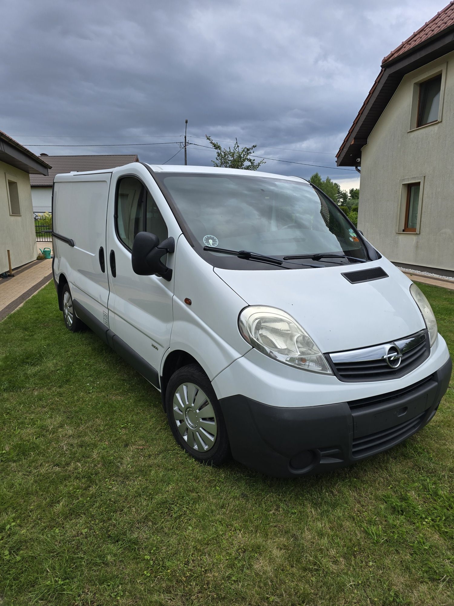 Opel Vivaro 2.0 CDTI 2008rok
