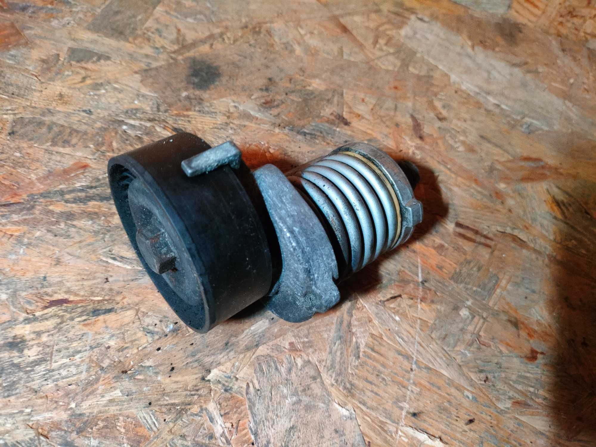 napinacz paska vw seat skoda audi 1,4 b
