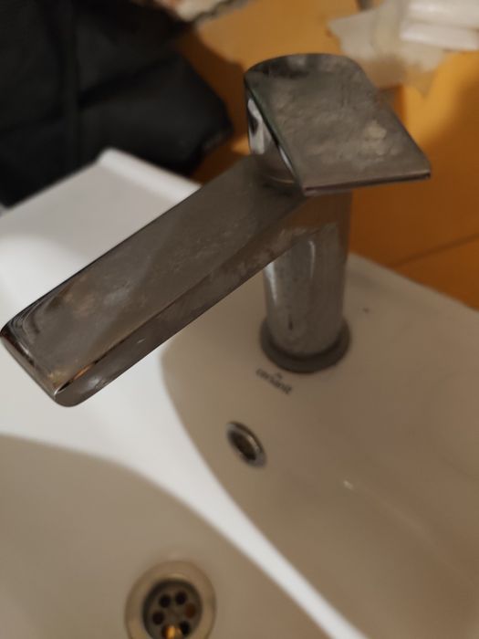 Umywalka z łazienki