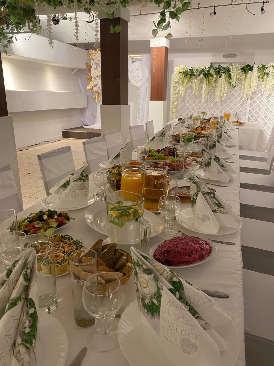 Sala na imprezy, urodziny + catering, centrum Łodzi, wolne terminy