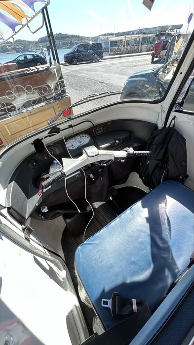 Tuk tuk IMPECÁVEL - Vendo piaggio eletrico
