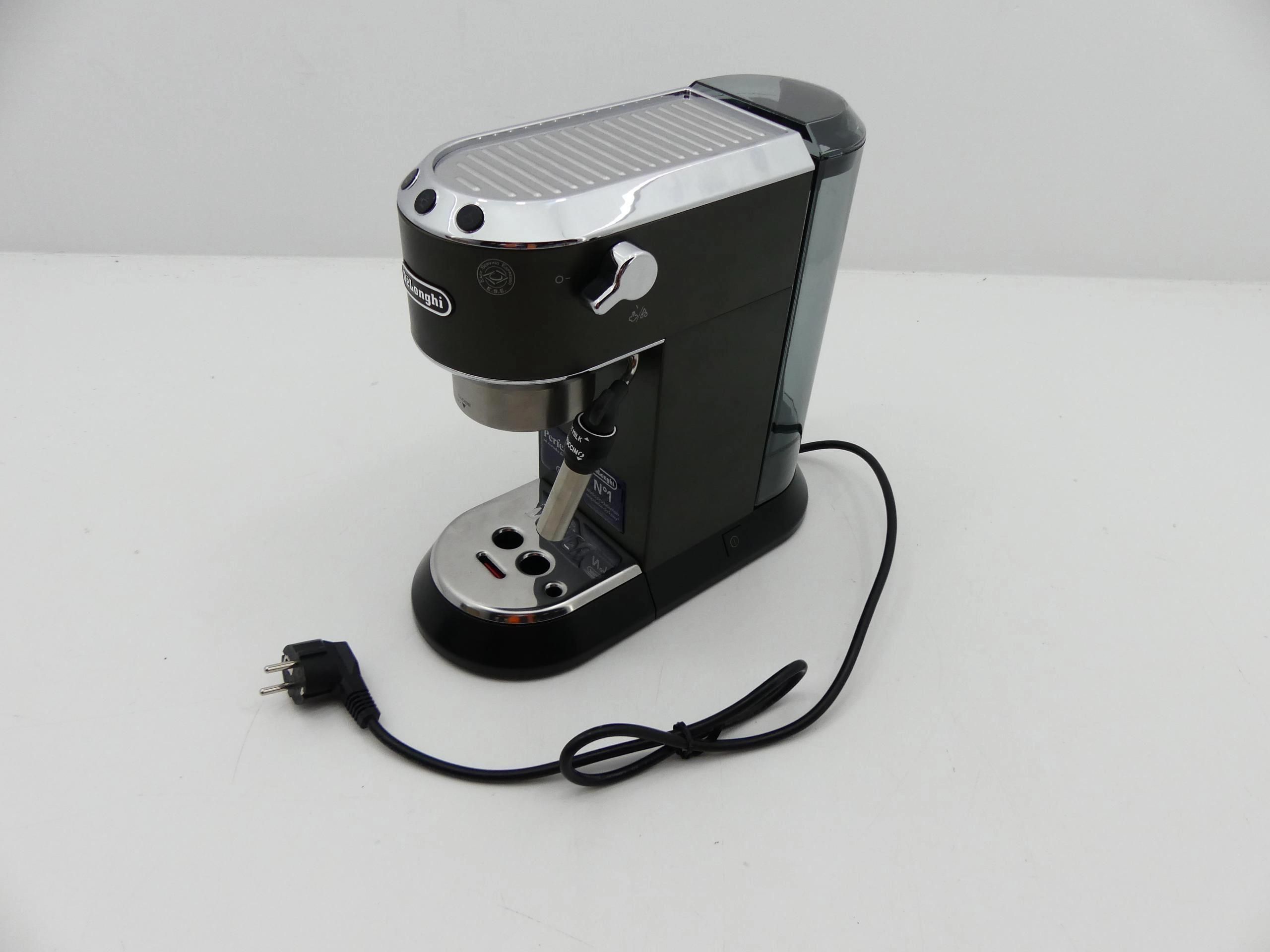OUTLET DeLonghi Dedica EC685.BK FV23% PL GW