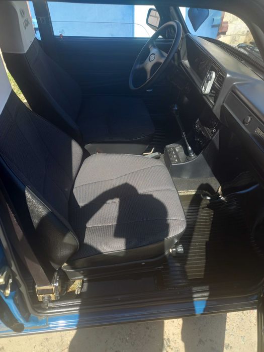 Продам ВАЗ 2107 с пробегом 42000км. НЕ крашена. Состояние как новая!