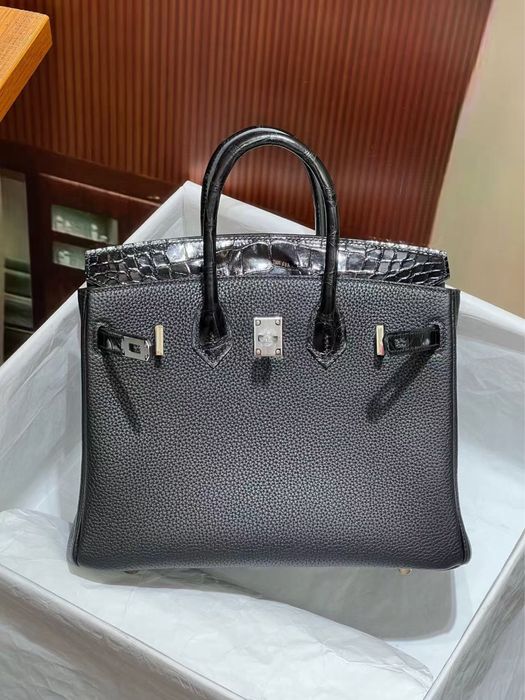 Hermes Birkin Touch 25 Alligator в наличии