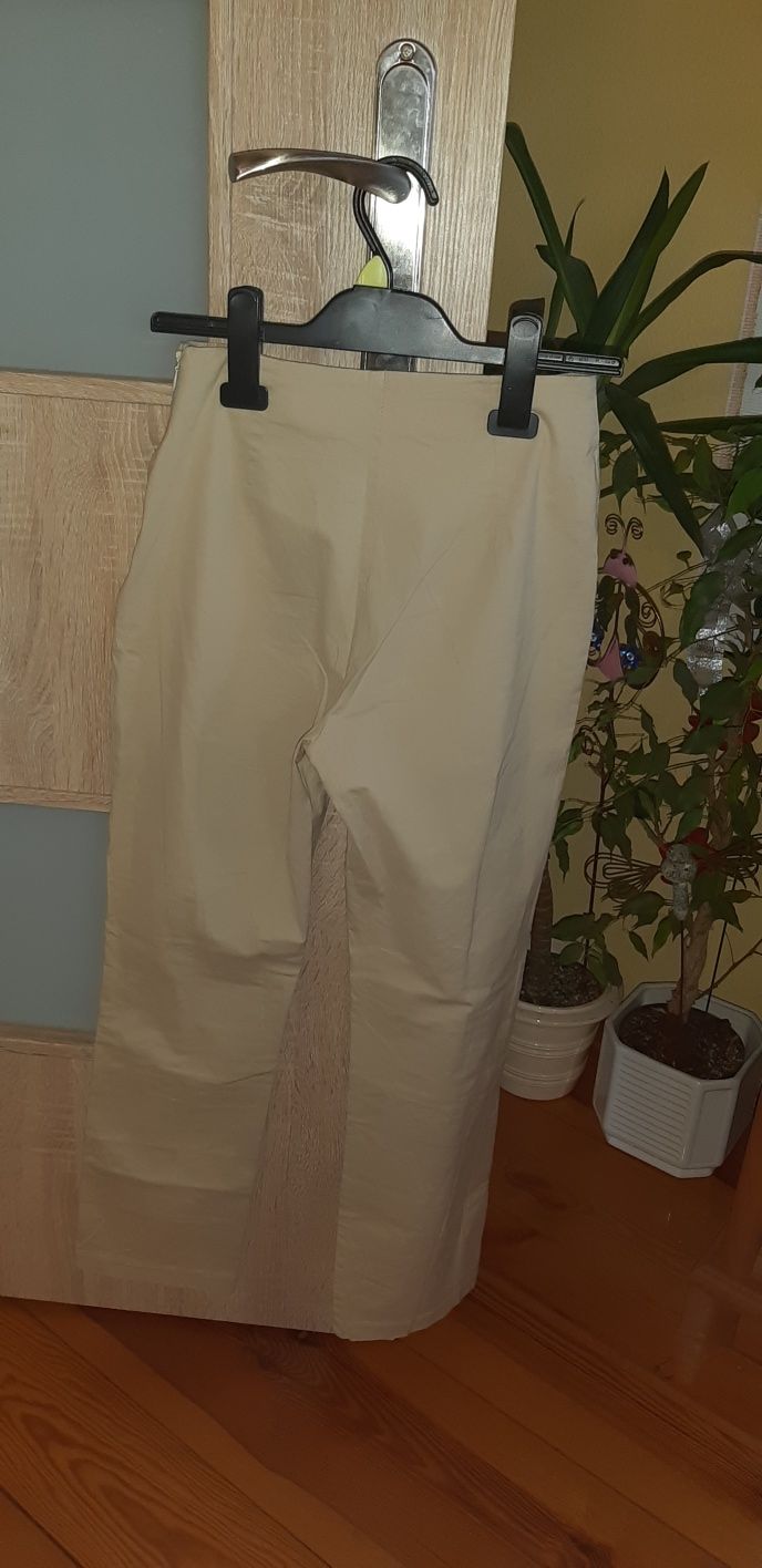 Damskie spodnie beżowe SOIT Rozm.36