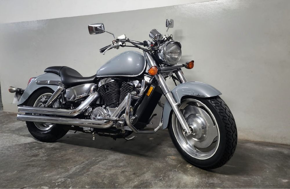 Mota Honda - modelo - VT 1100 - C2