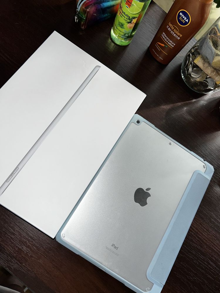 Apple Ipad 9 10.2 дюйми Wi-Fi 256 GB Silver