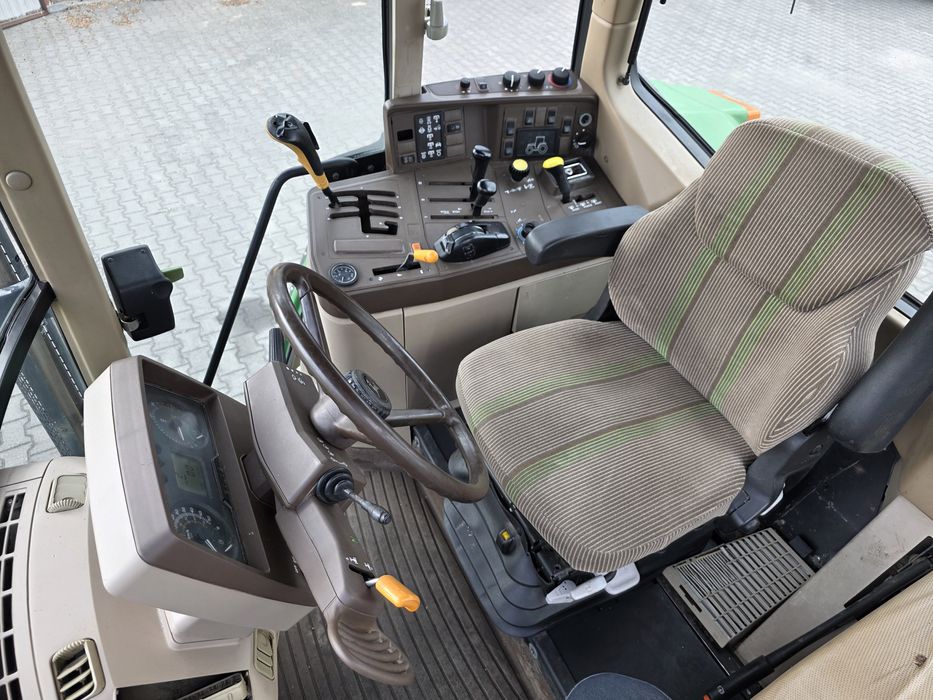 John Deere 6910, 4x4 2001r.