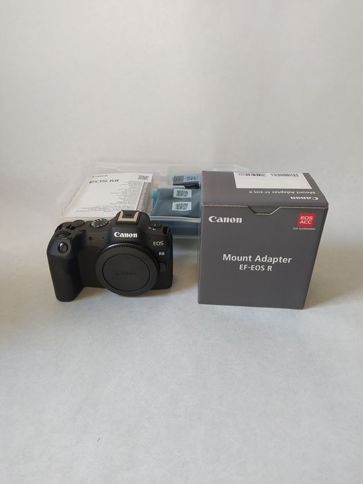 Фотоапарат Canon EOS R8 Body + Mount Adapter EF-EOS R, Новий!