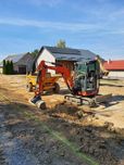 Usługi minikoparką, koparko-ładowarka, minikoparka, koparka kołowa,