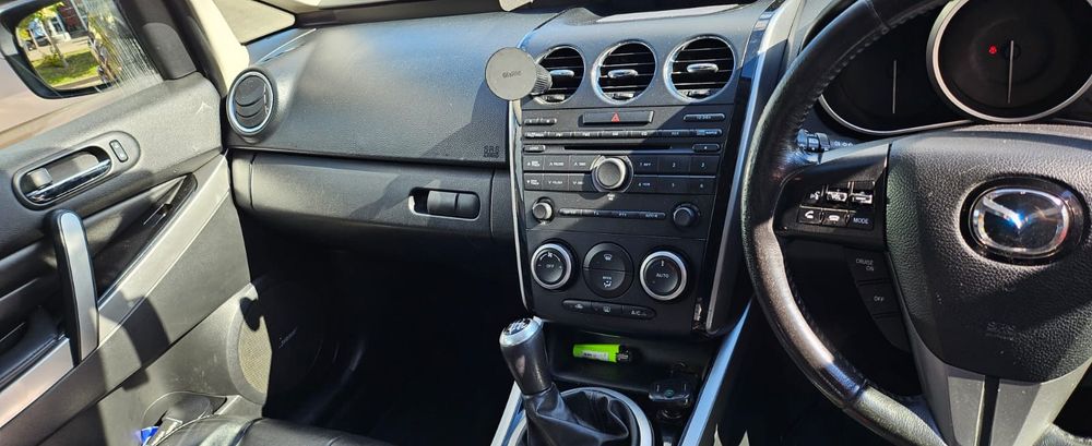 Mazda cx7 sport 2,2 173 km anglik