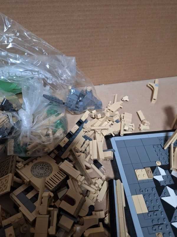 Lego architecture 21061 notre-dame de paris