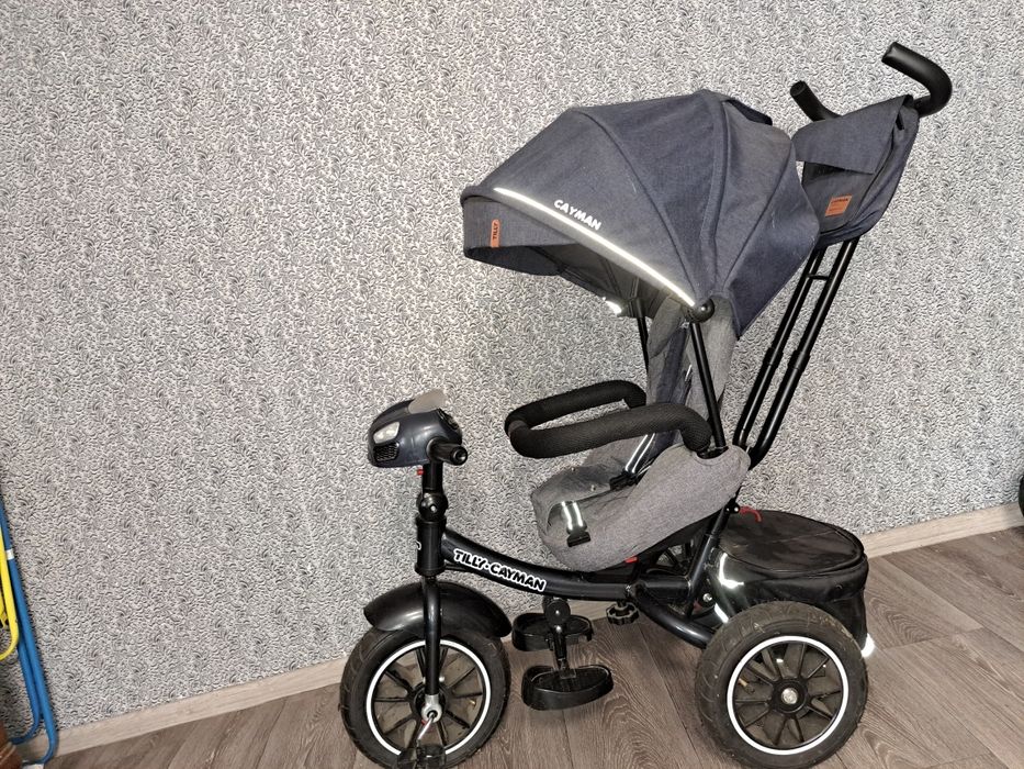 Дитячий триколісний велосипед з батьківською ручкою