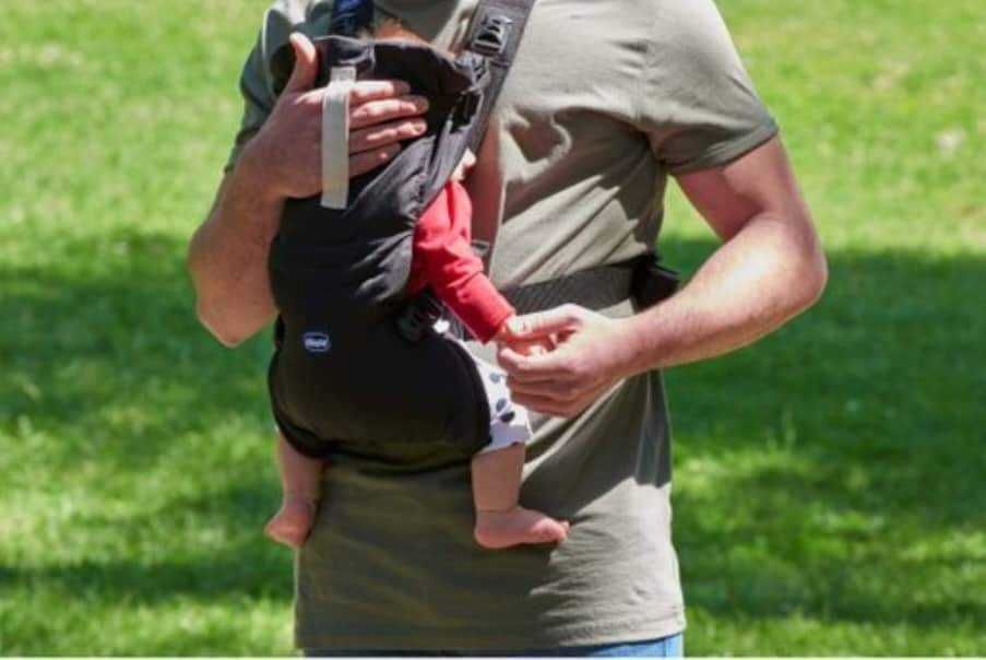 Кенгуру,слінг,рюкзак для немовлят,сумка   chicco нове