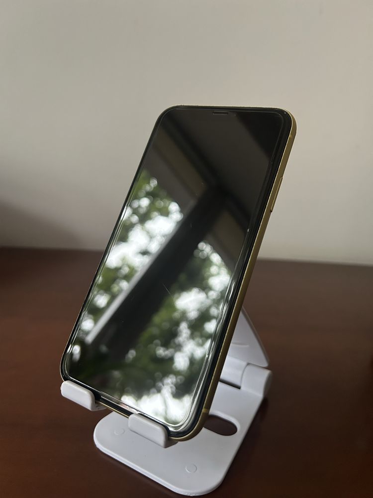 Iphone 11 256GB zółty stan jak nowy