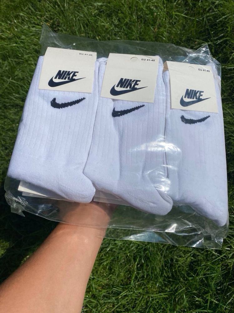 Високі Шкарпетки Nike