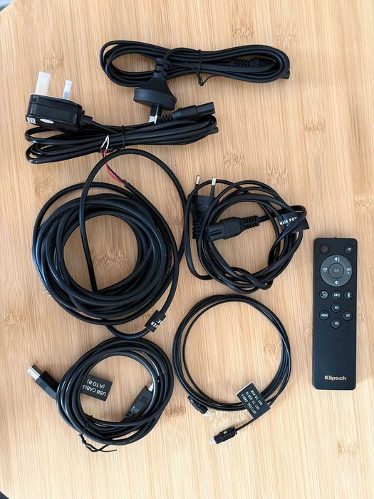 Активна акустична система Klipsch R-51pm