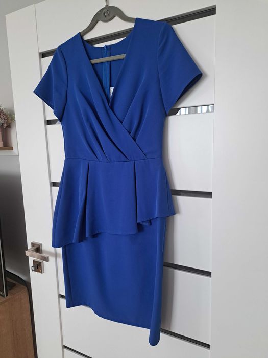 Chabrowa sukienka wizytowa Kartes