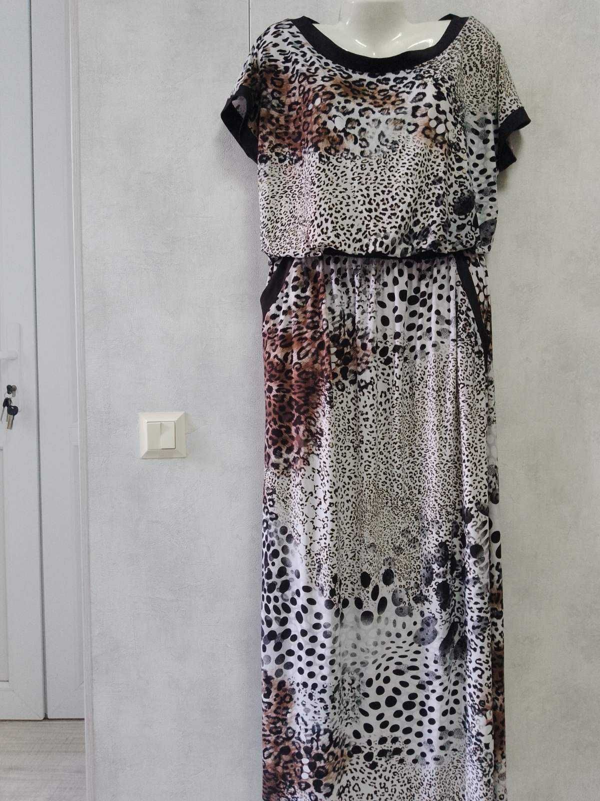 Леопардовое платье модель Макси .Трикотаж-масло . Размер 52-54