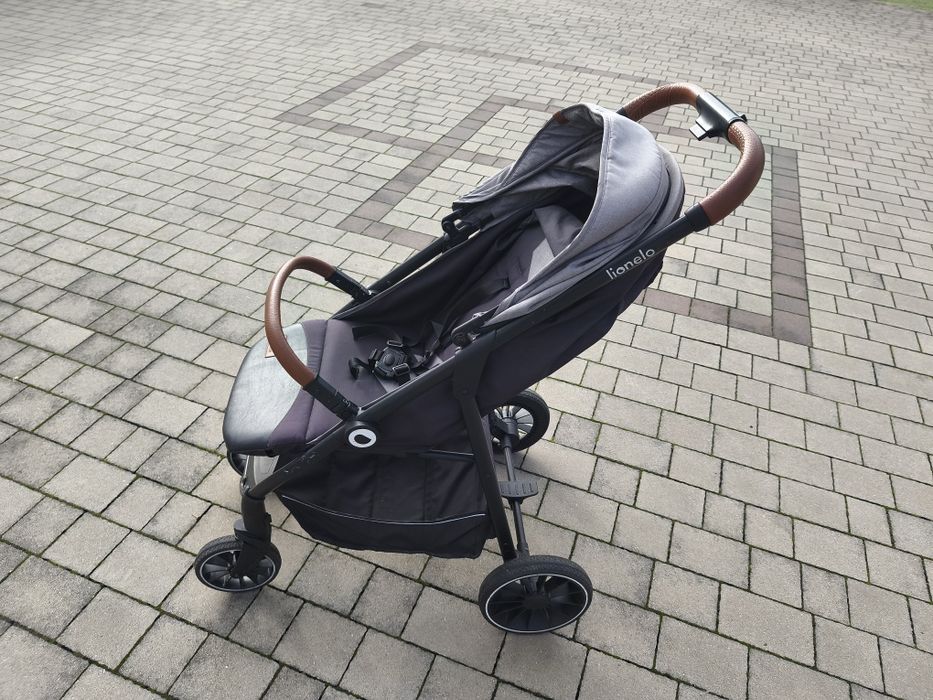 Wózek Lionelo używany,stan dobry.