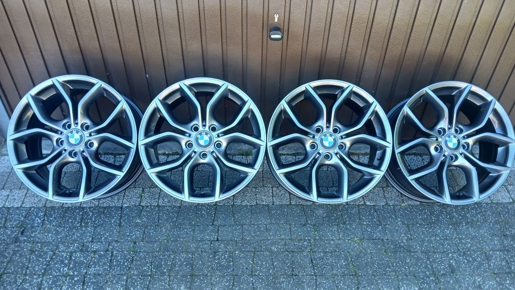 18" BMW oryginal 5x120  8j et43  E90 X1 X3 E60 Xdrive F10 F30 Idealne