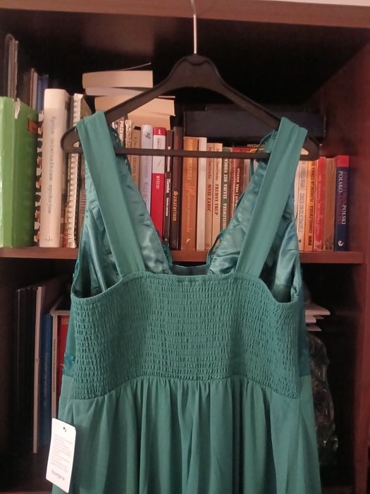 Nowa sukienka wizytowa Bonprix