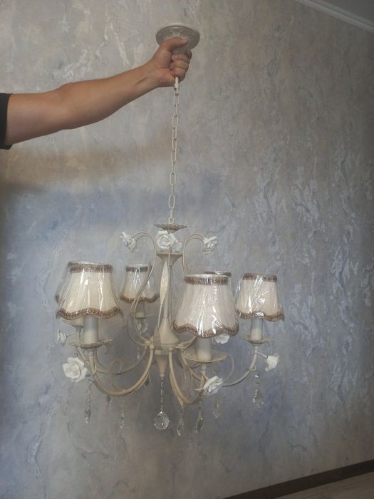 Люстра по низькій ціні!