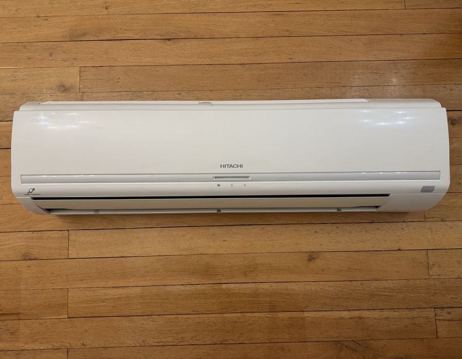 Кондиціонер Hitachi 24