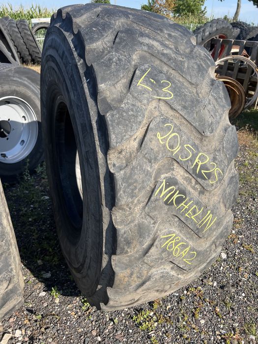 Opona używana 20,5R25