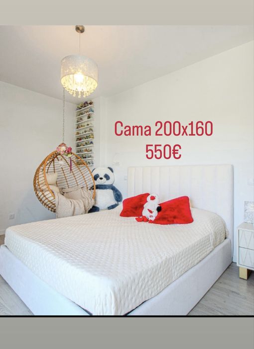 Cama com arrumação