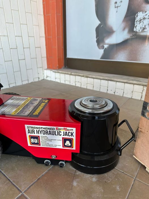 Macaco pneumático 80tn