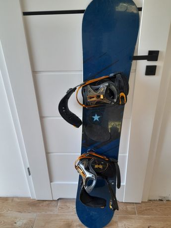 Deska snowboardowa z butami