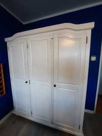 Szafa drewniana 3 drzwiowa szerokość 150cm. Biała Bejca okazja