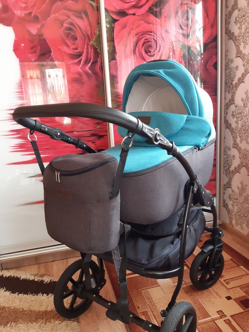 Продам коляску з серії класік